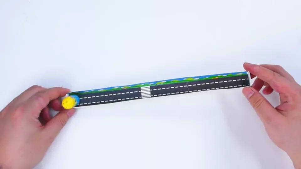 翻跟斗胶囊
